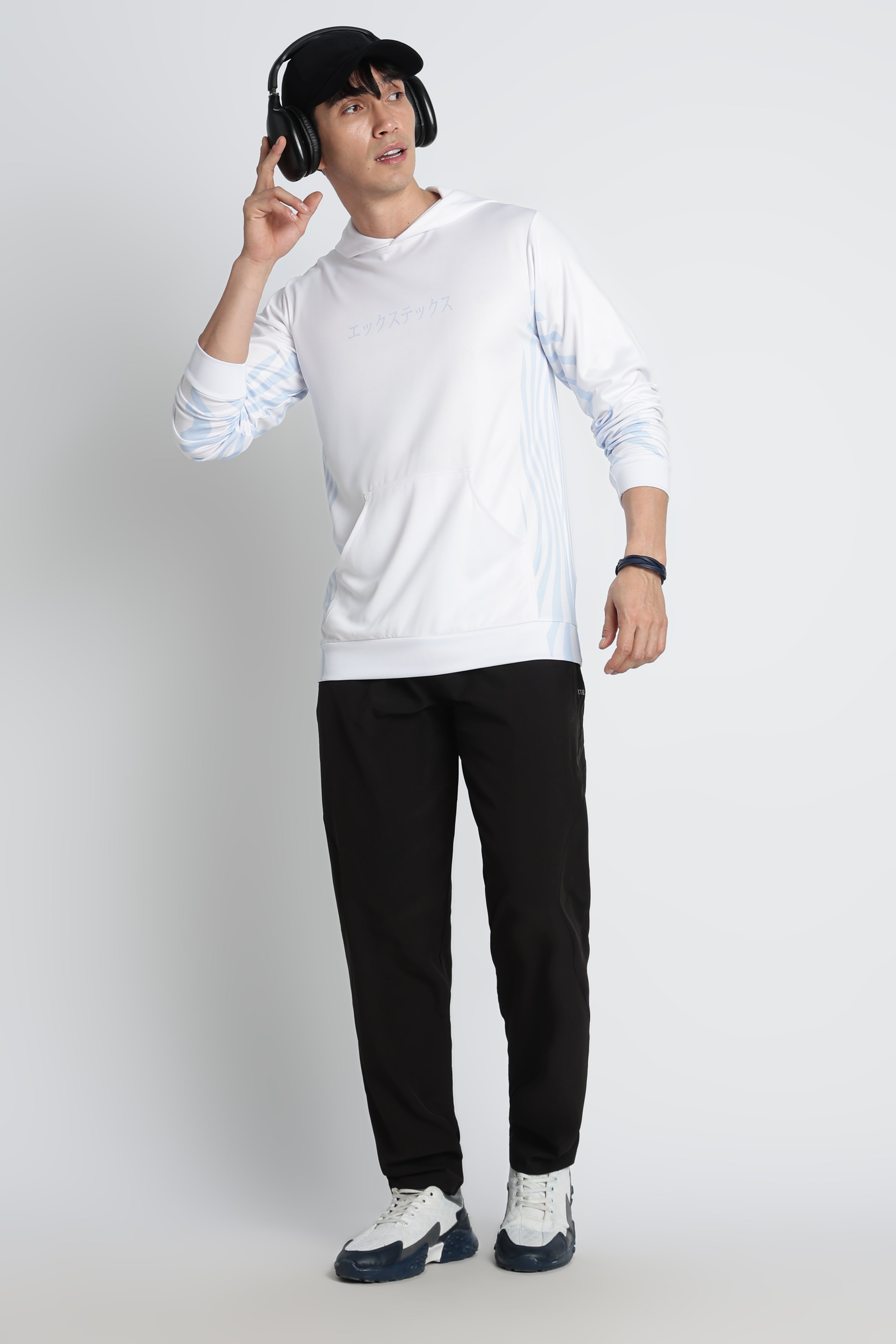 XTEX White Performance Hoodie with Blue‑Stripe Accents