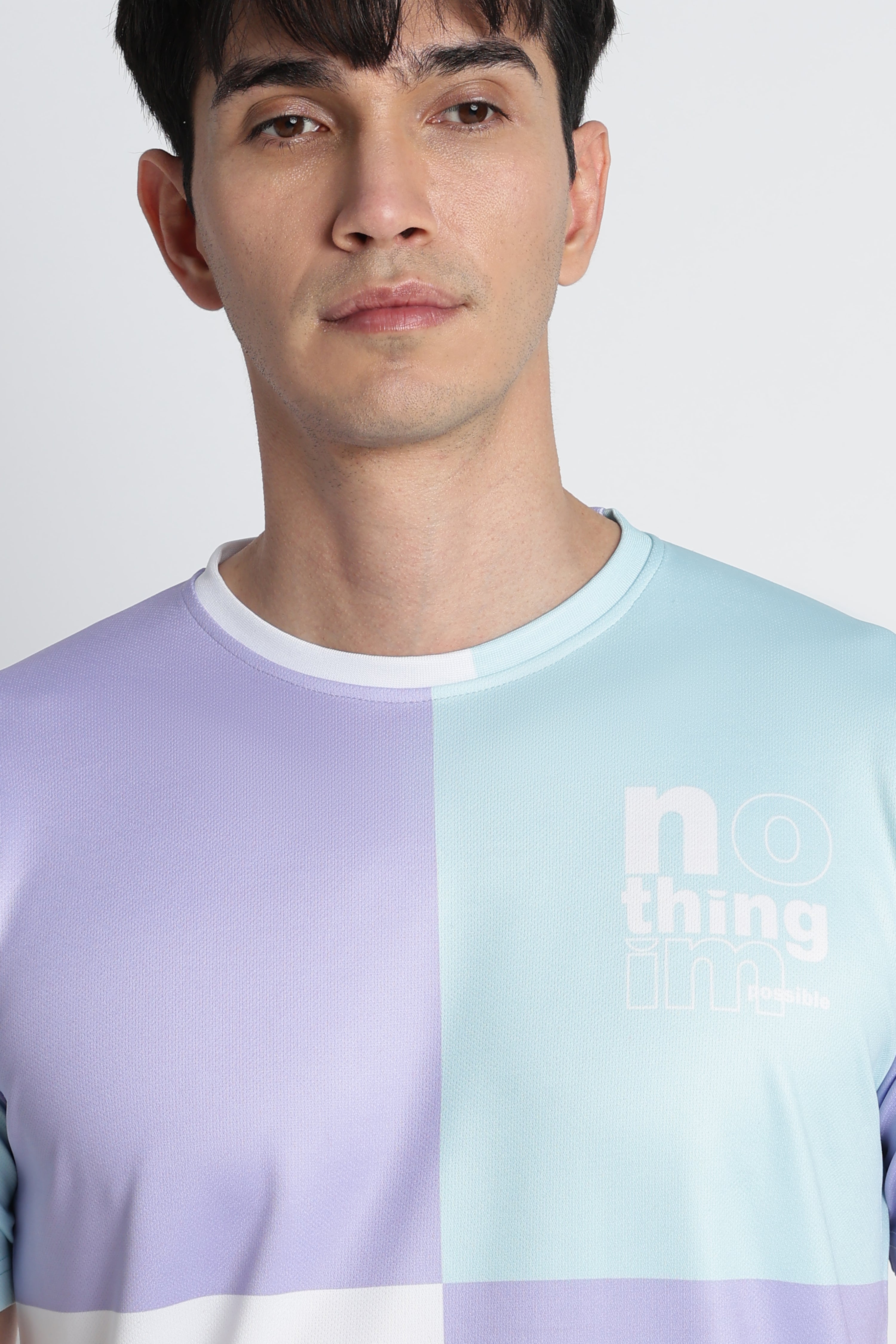 Light Purple Blue Gradient Jersey Tee – Breathable Athleisure Shirt