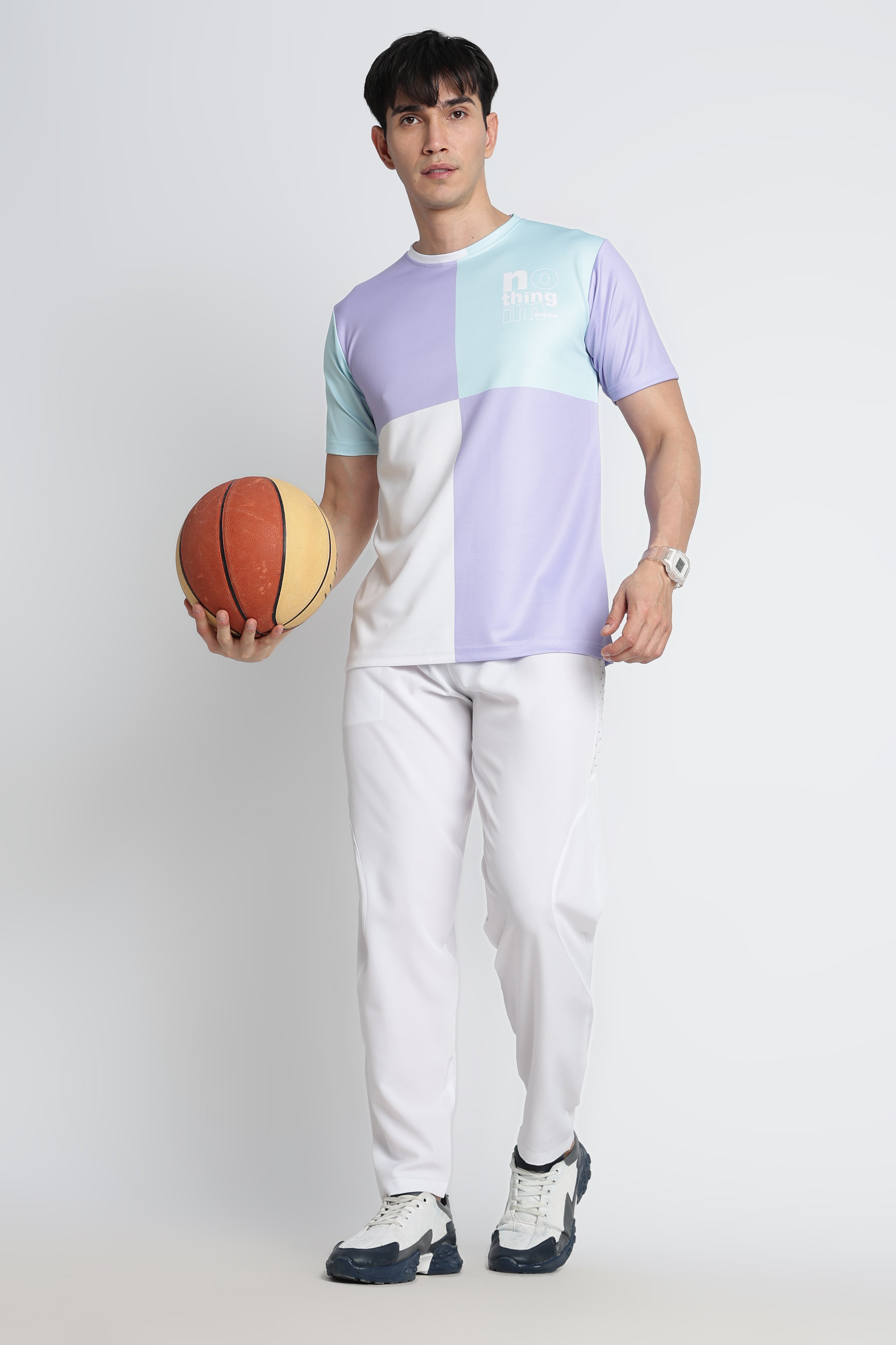 Light Purple Blue Gradient Jersey Tee – Breathable Athleisure Shirt