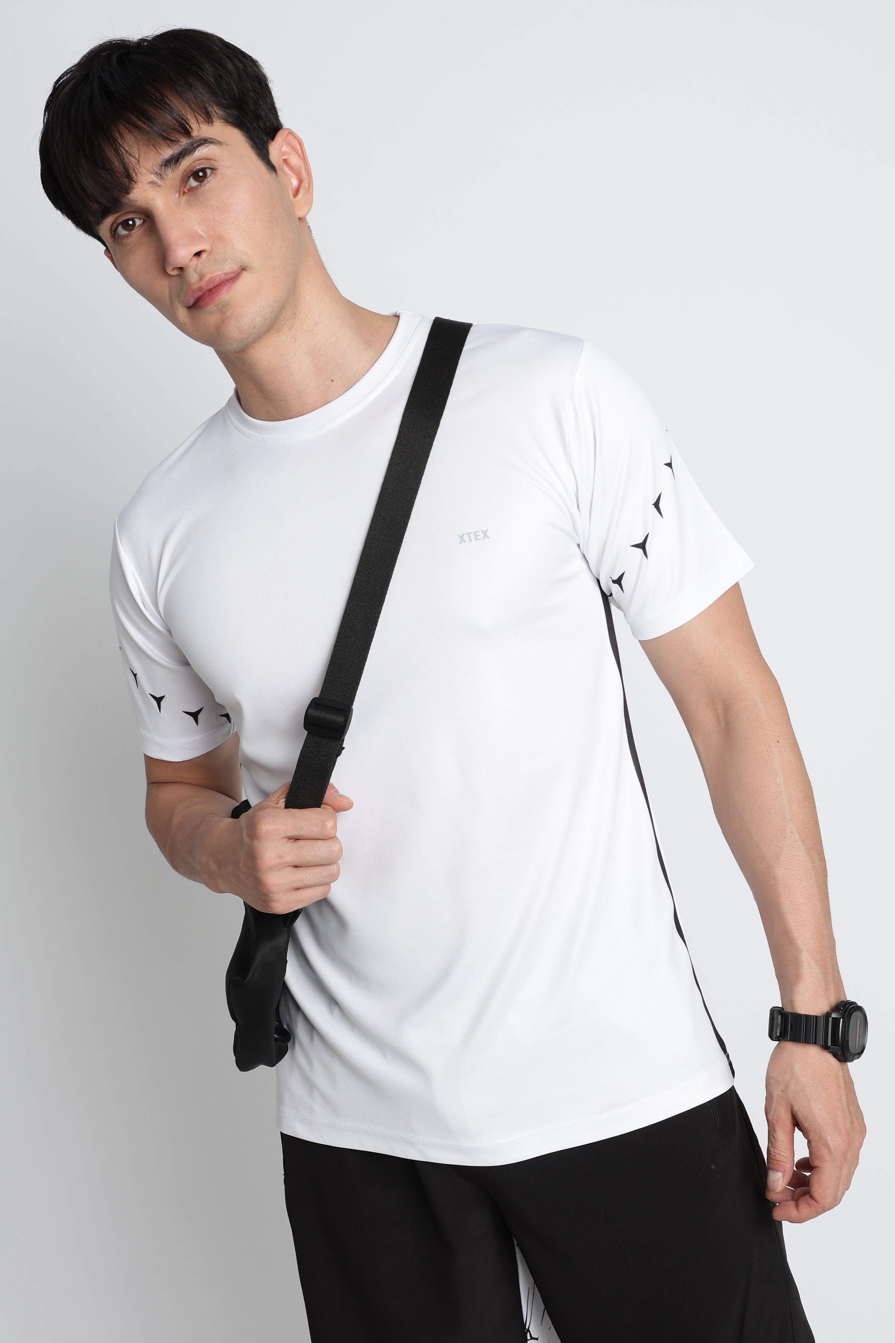 XTEX White Activewear Jersey – Breathable Moisture ‑ wicking