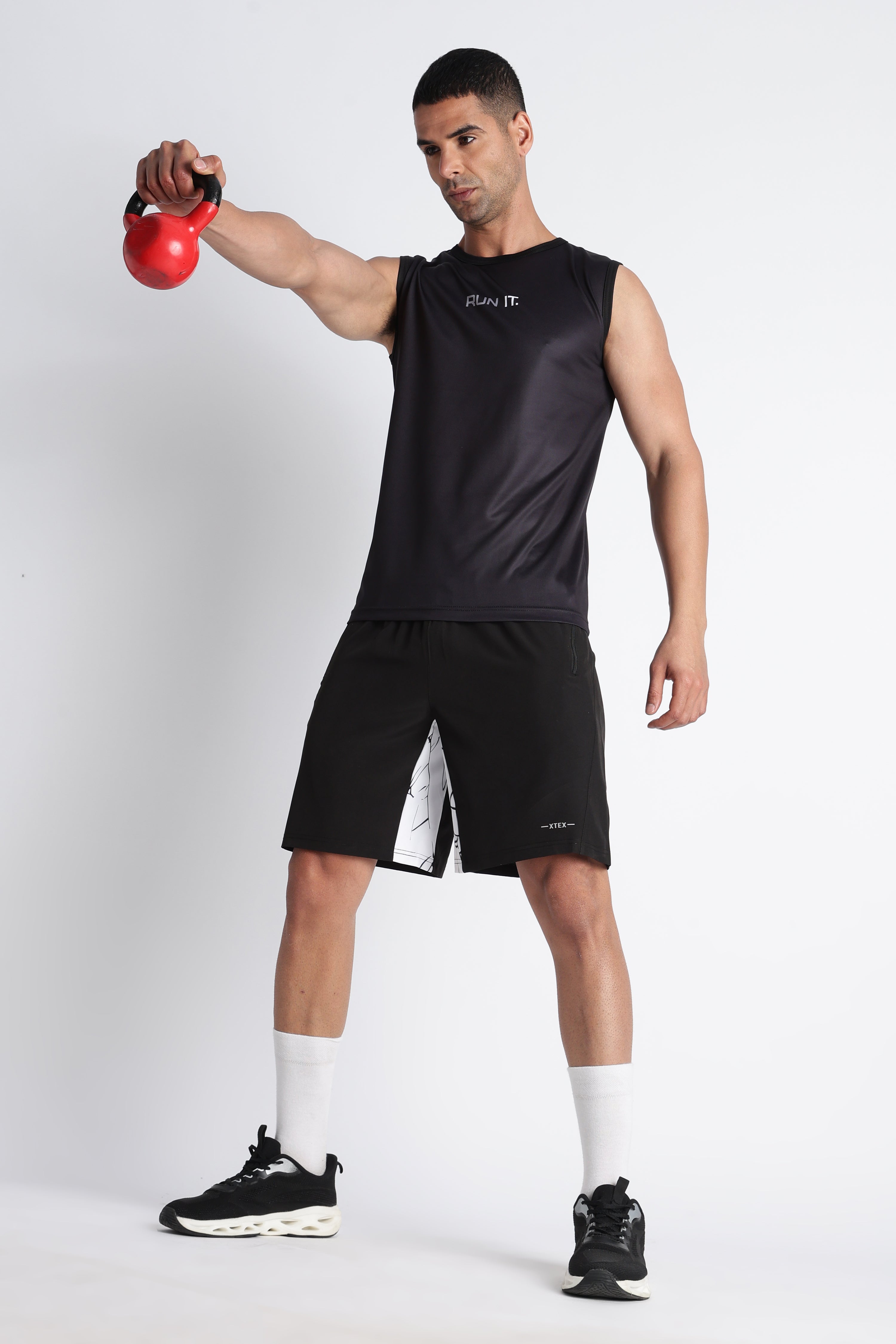 Black Antimicrobial Sleeveless Tank Top | Men's Workout Wear