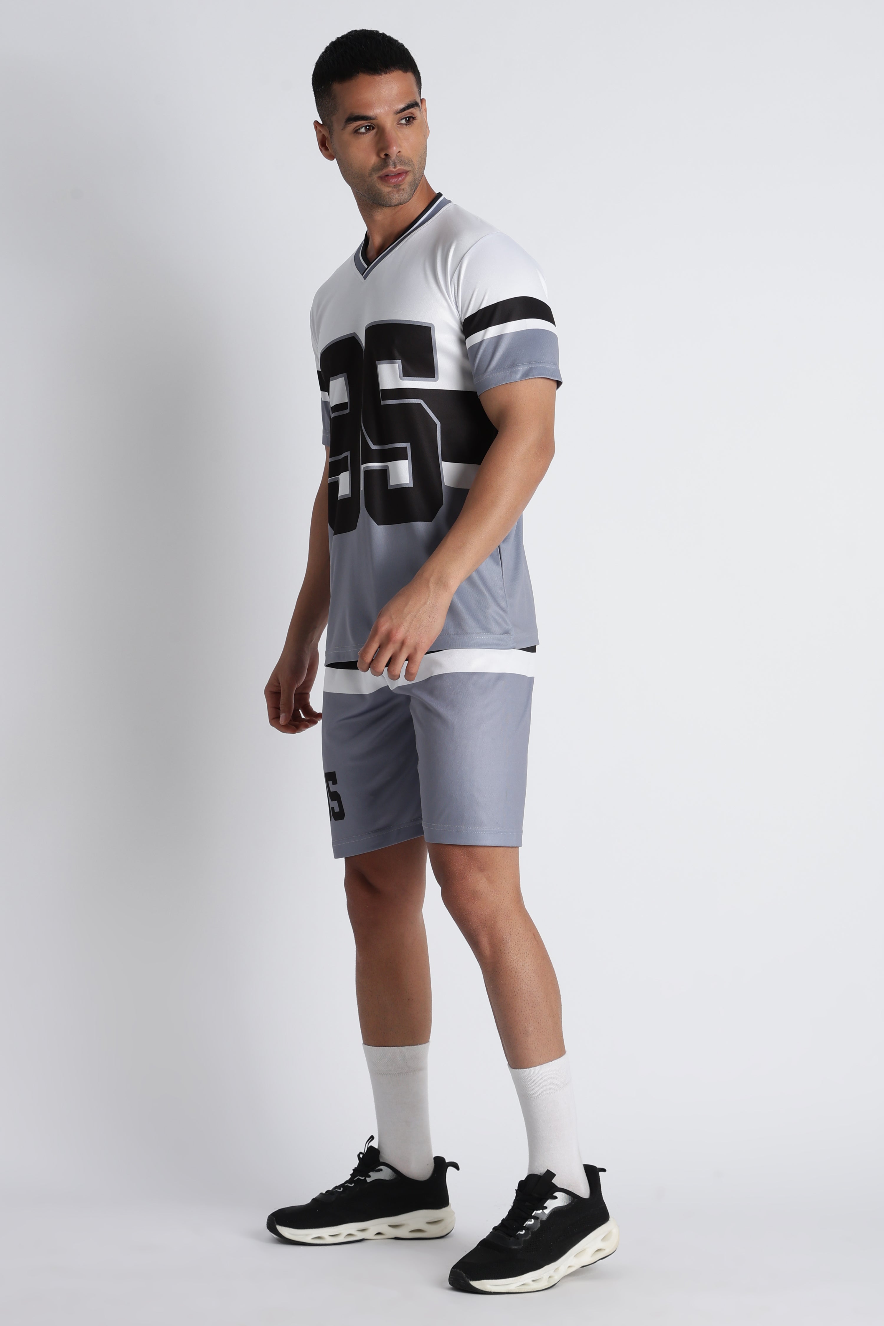 Men’s White Athletic Jersey ‘95’ | V-Neck Sportswear