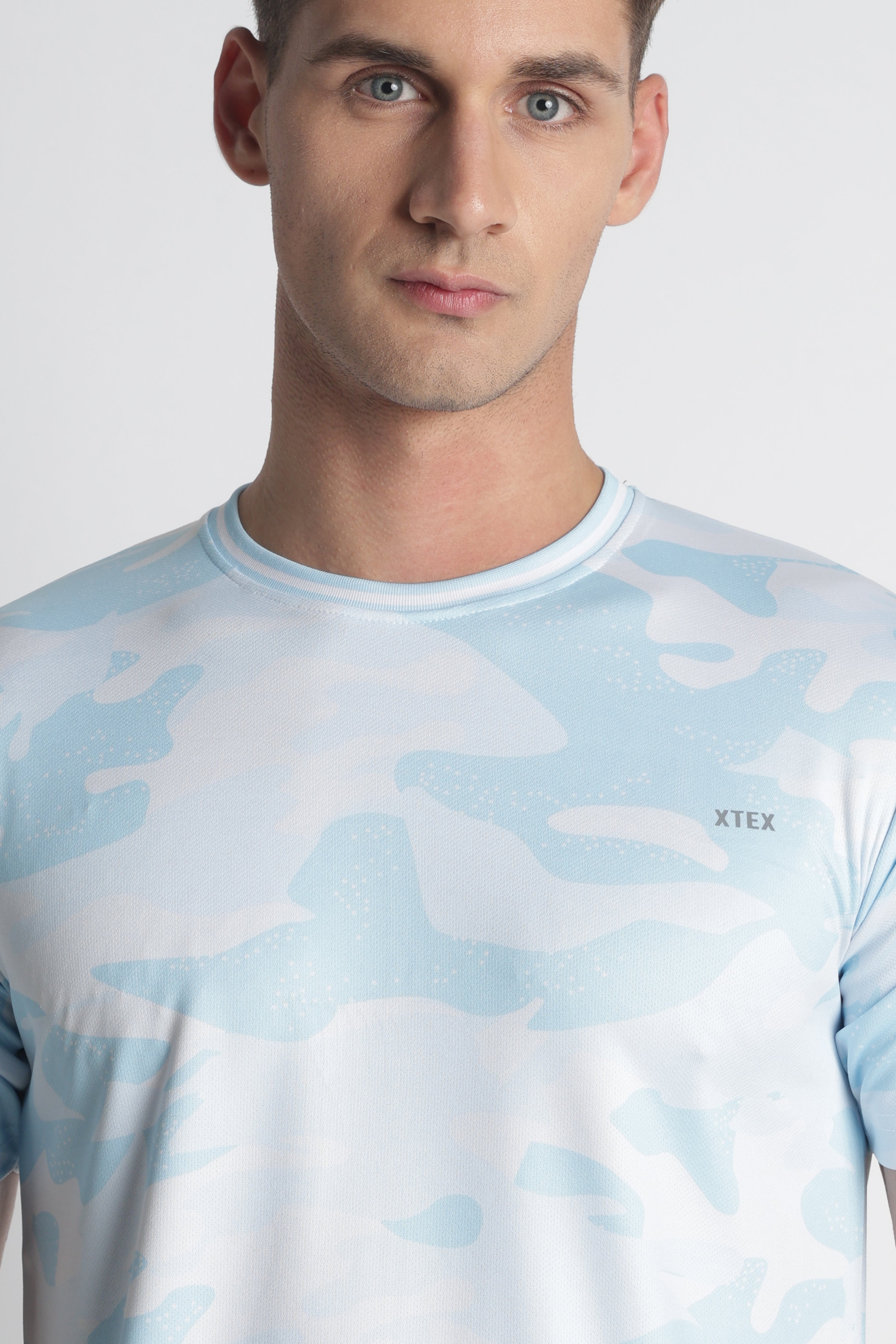 Light Blue Camo Activewear Set – Moisture-Wicking