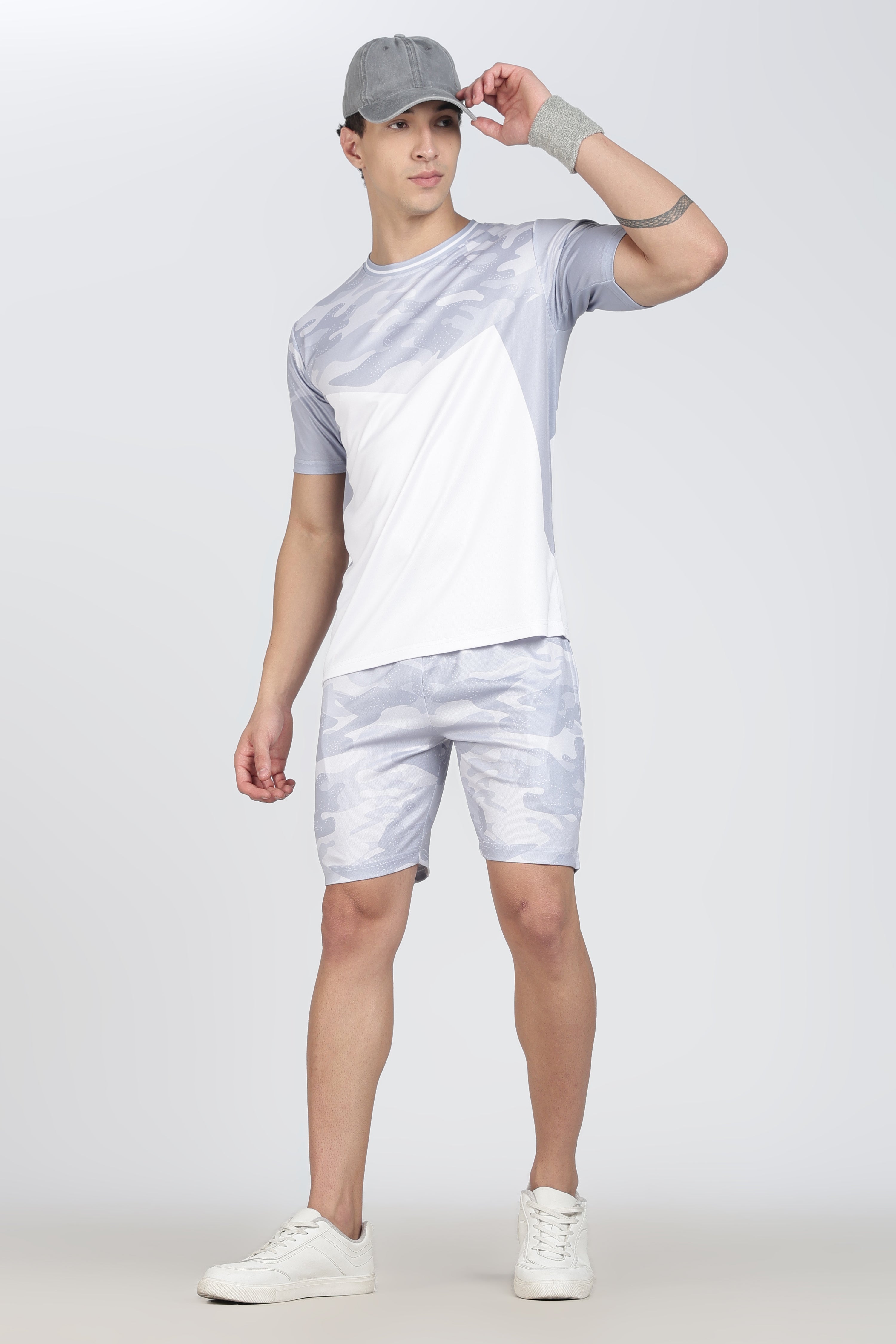 Camouflage Active Wear Jersey – Grey & White Athletic Tee for Sports & Everyday