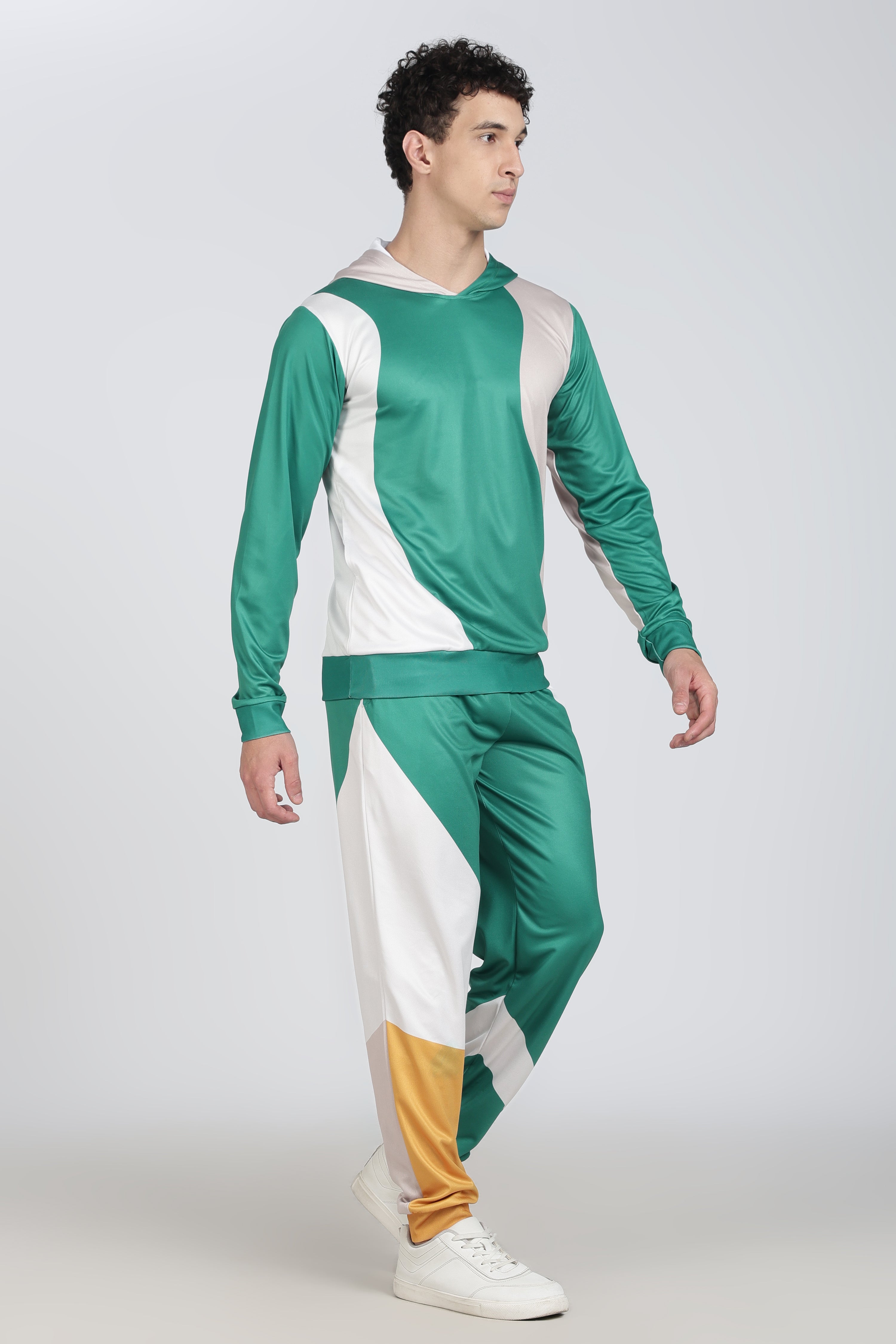 Green‑White Colorblock Hoodie Set – Moisture‑Wicking Active Wear
