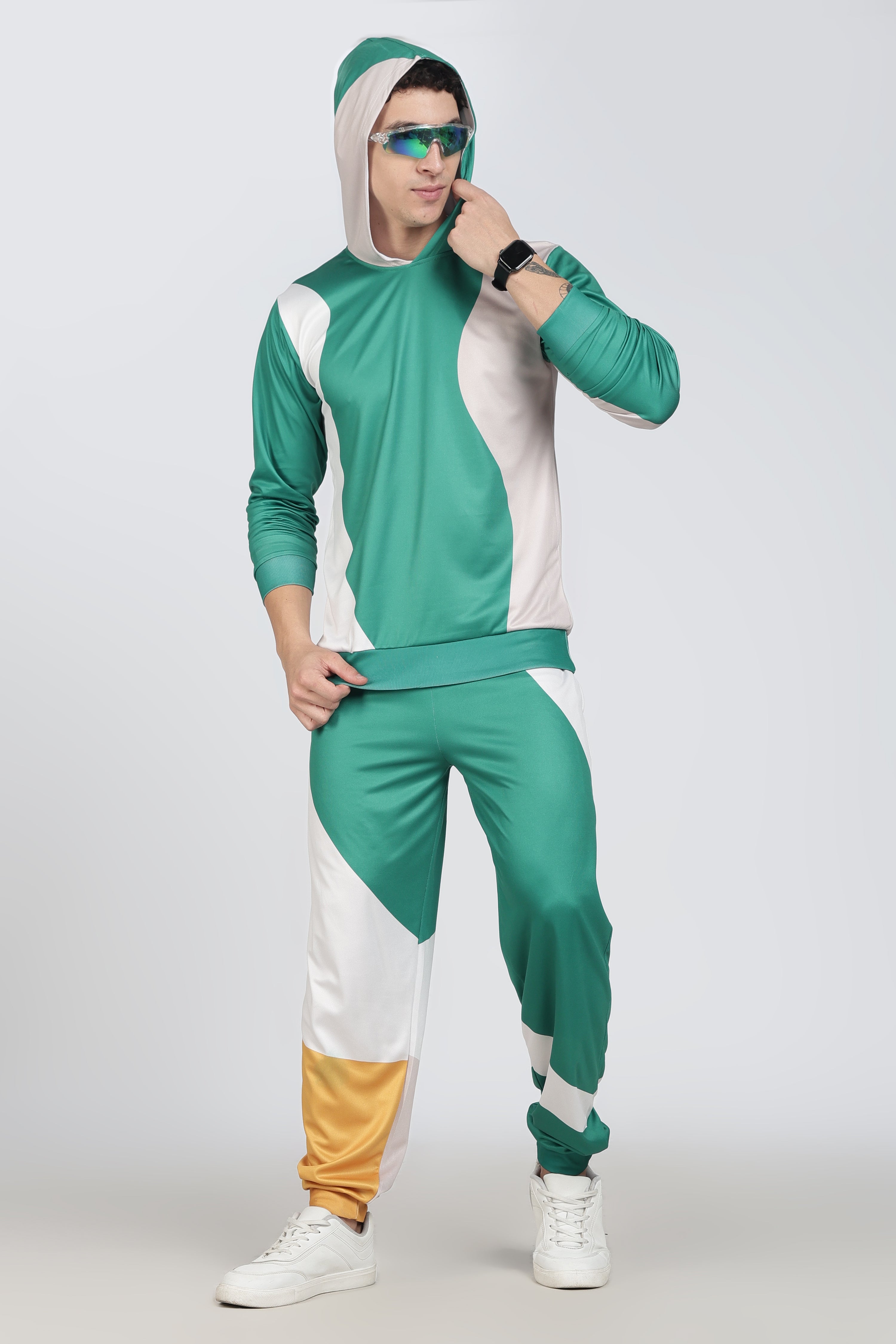 Green‑White Colorblock Hoodie Set – Moisture‑Wicking Active Wear