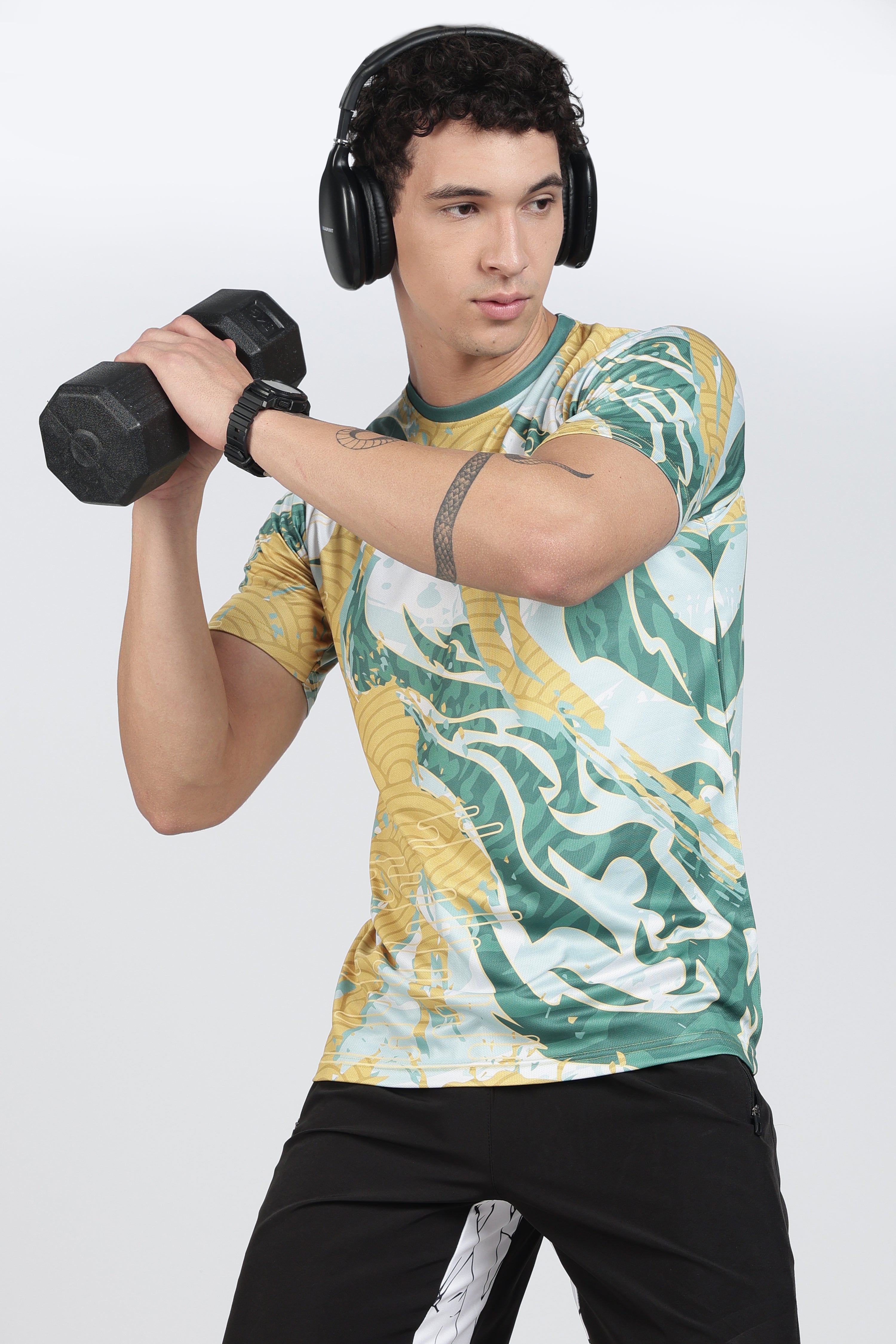 XTEX Green Yellow Abstract Pattern Performance Tee – Fitness Workout T-Shirt