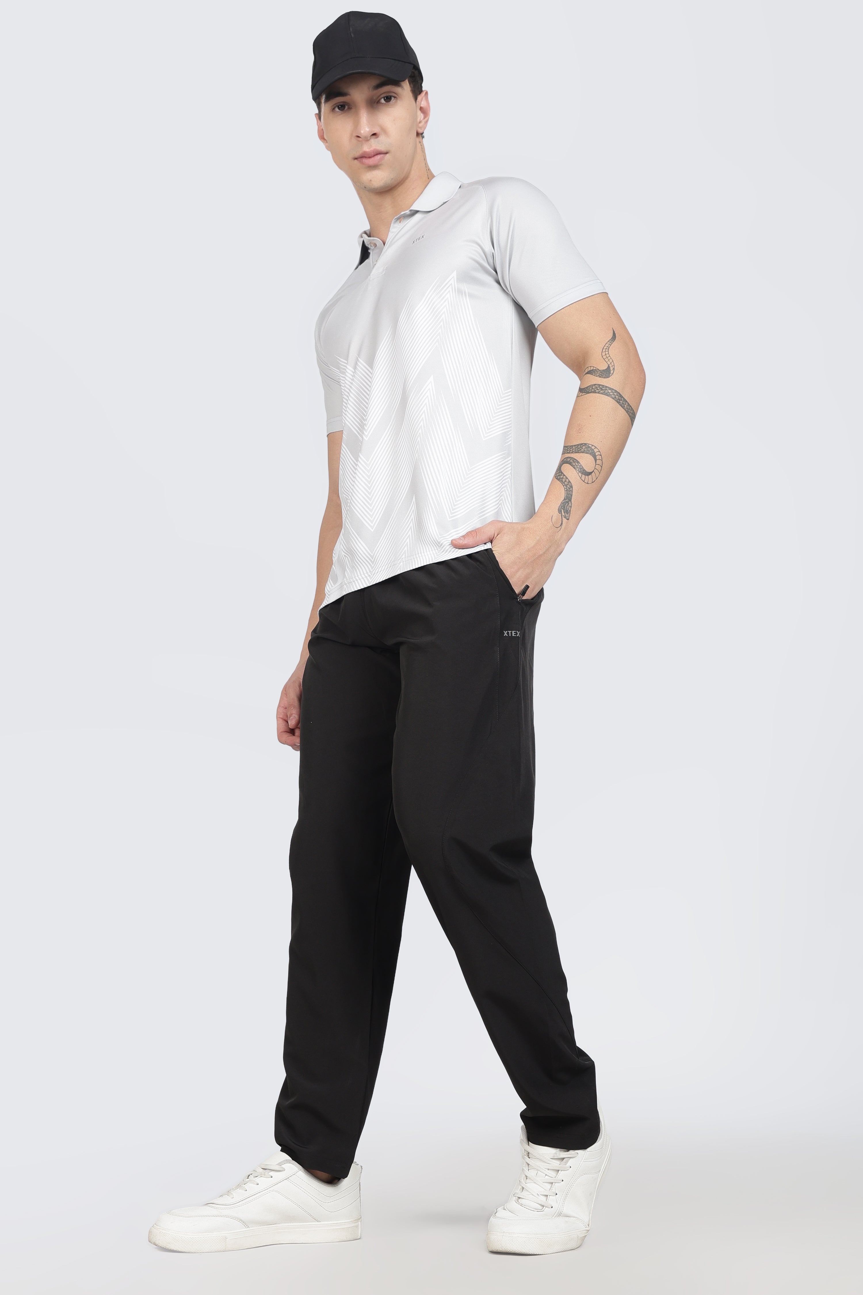 Black Athletic Track Pants – Breathable Elastic Waist Joggers with Zipper Pocket