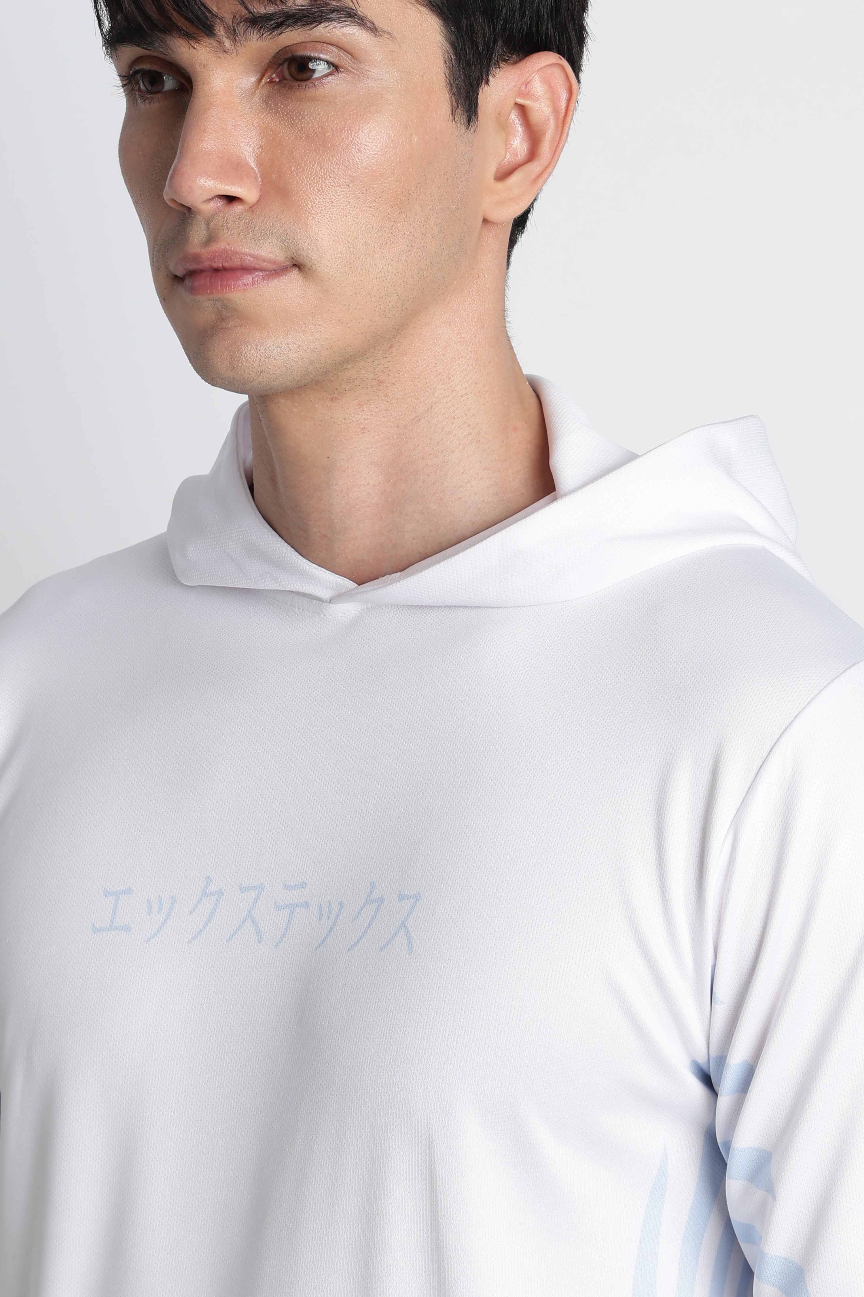 XTEX White Performance Hoodie with Blue‑Stripe Accents