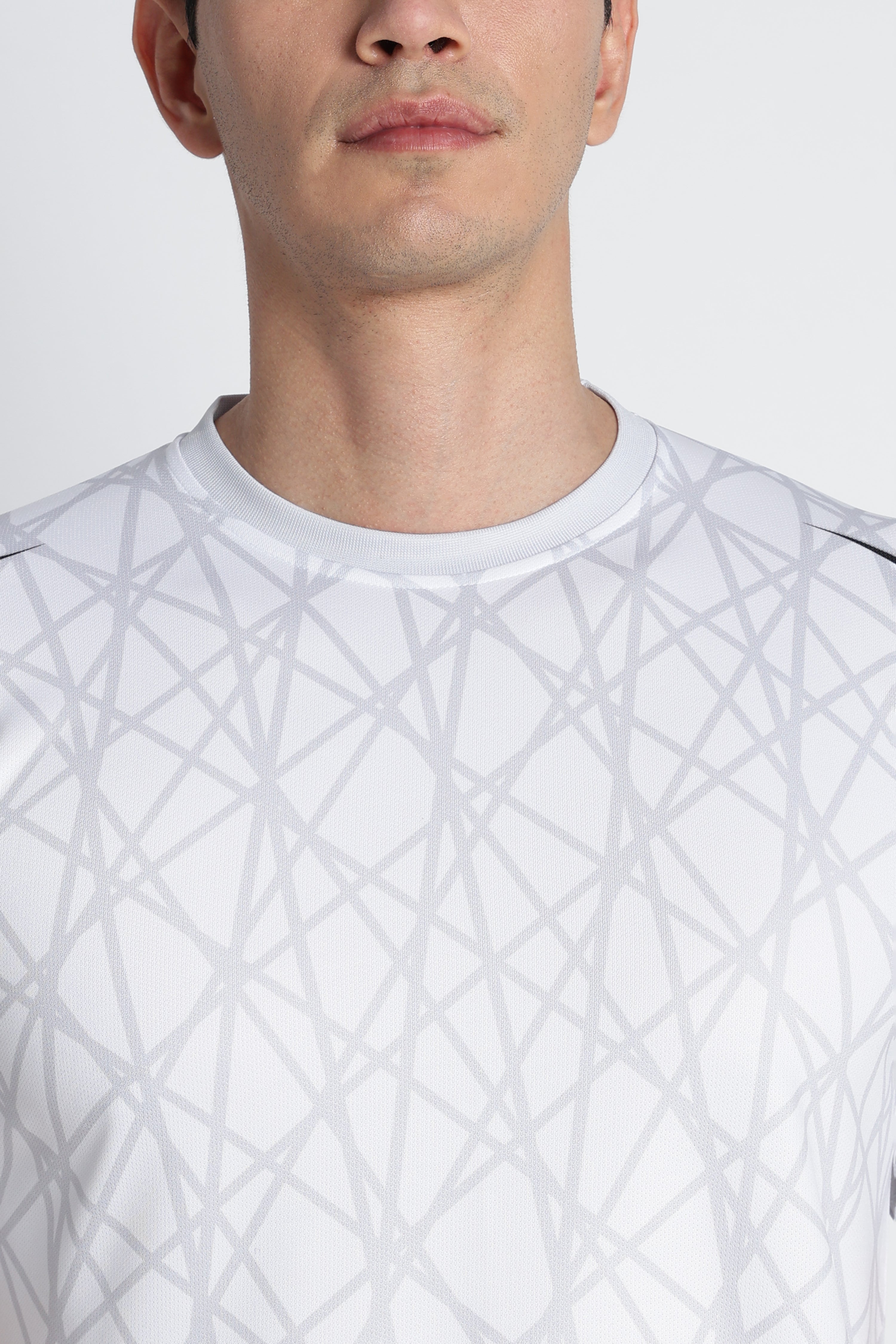 White Geometric Tee – Breathable Activewear for Workouts