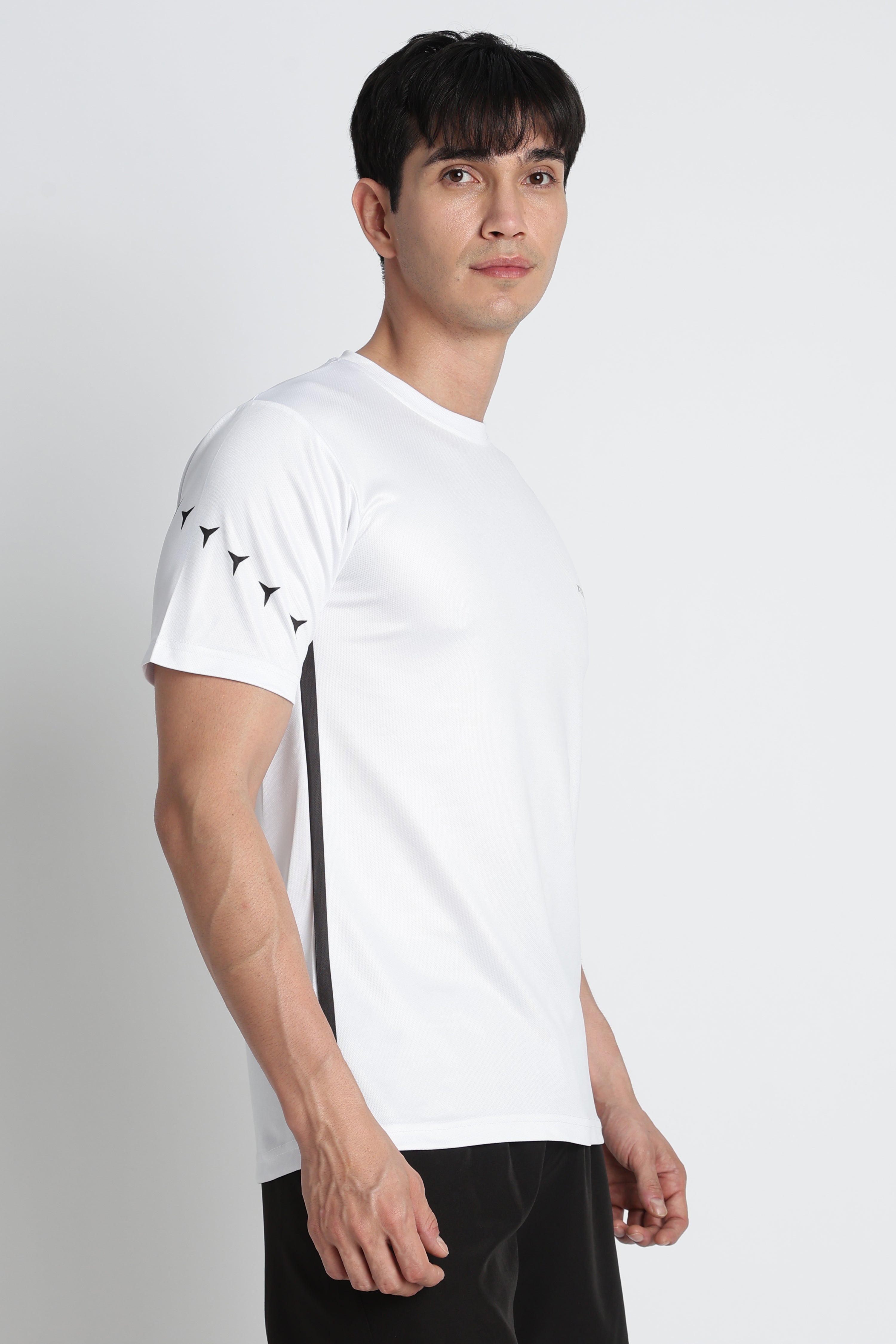 XTEX White Activewear Jersey – Breathable Moisture ‑ wicking