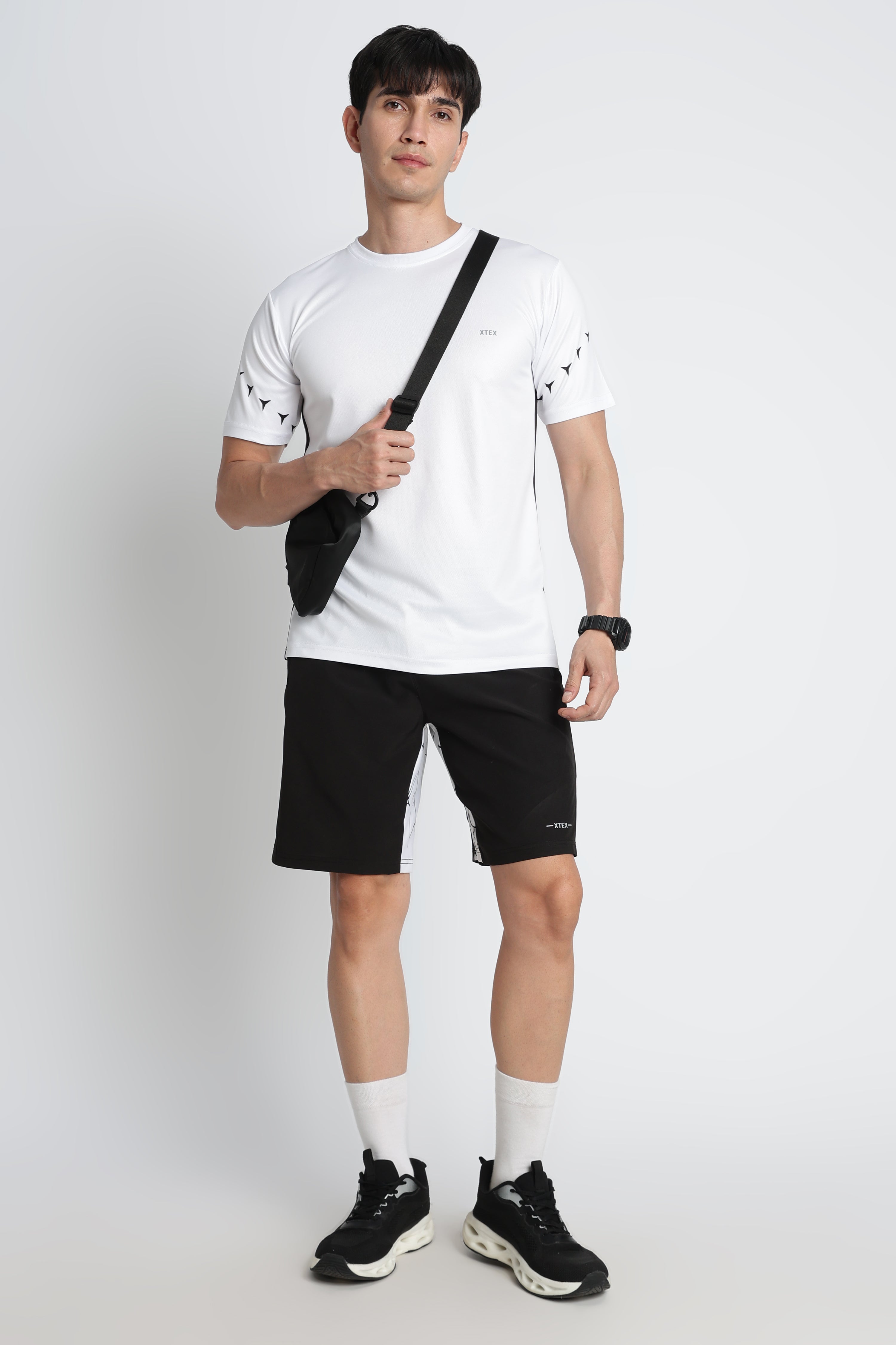 XTEX White Activewear Jersey – Breathable Moisture ‑ wicking