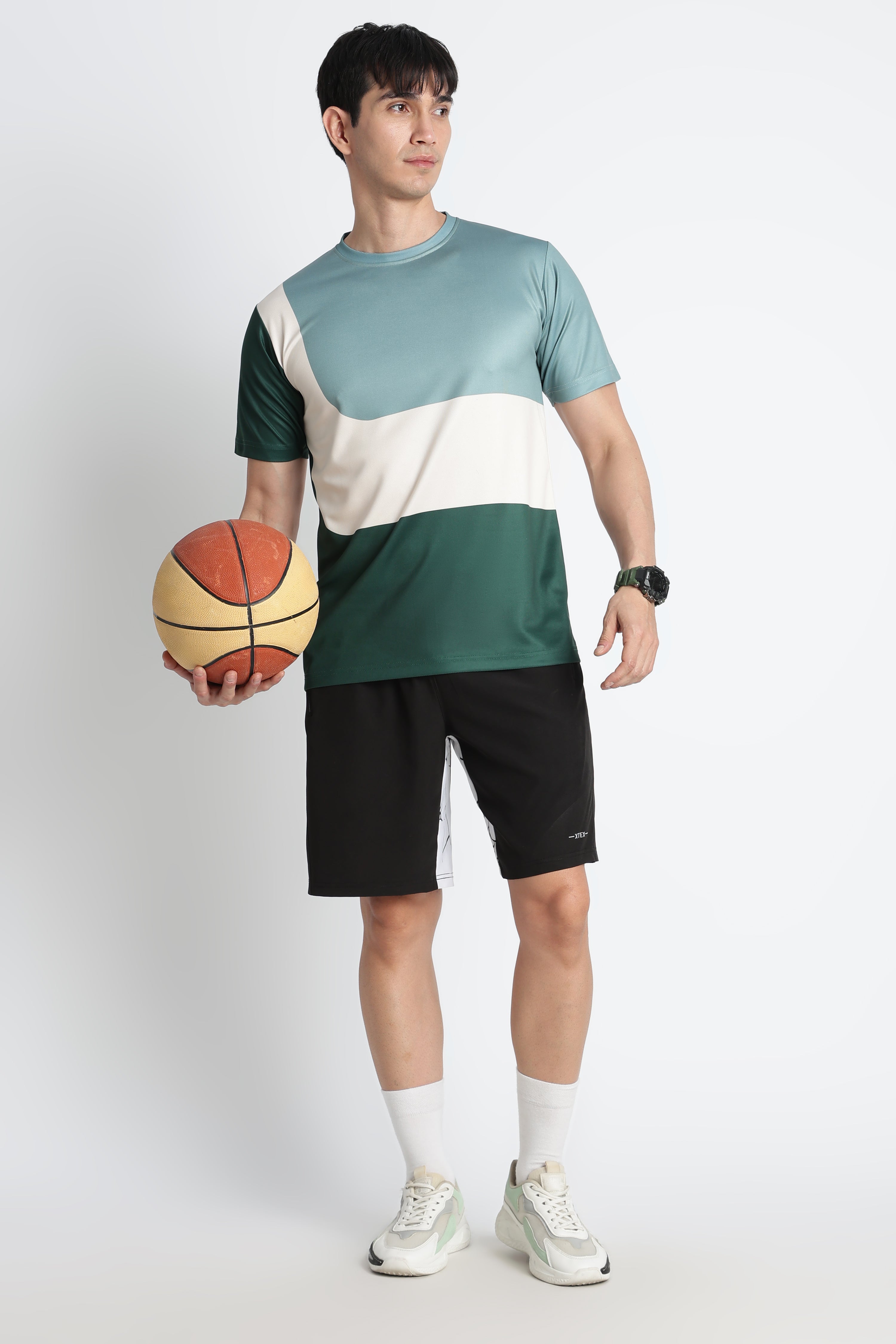 Colorblock Athletic Jersey – Moisture‑Wicking Performance Tee