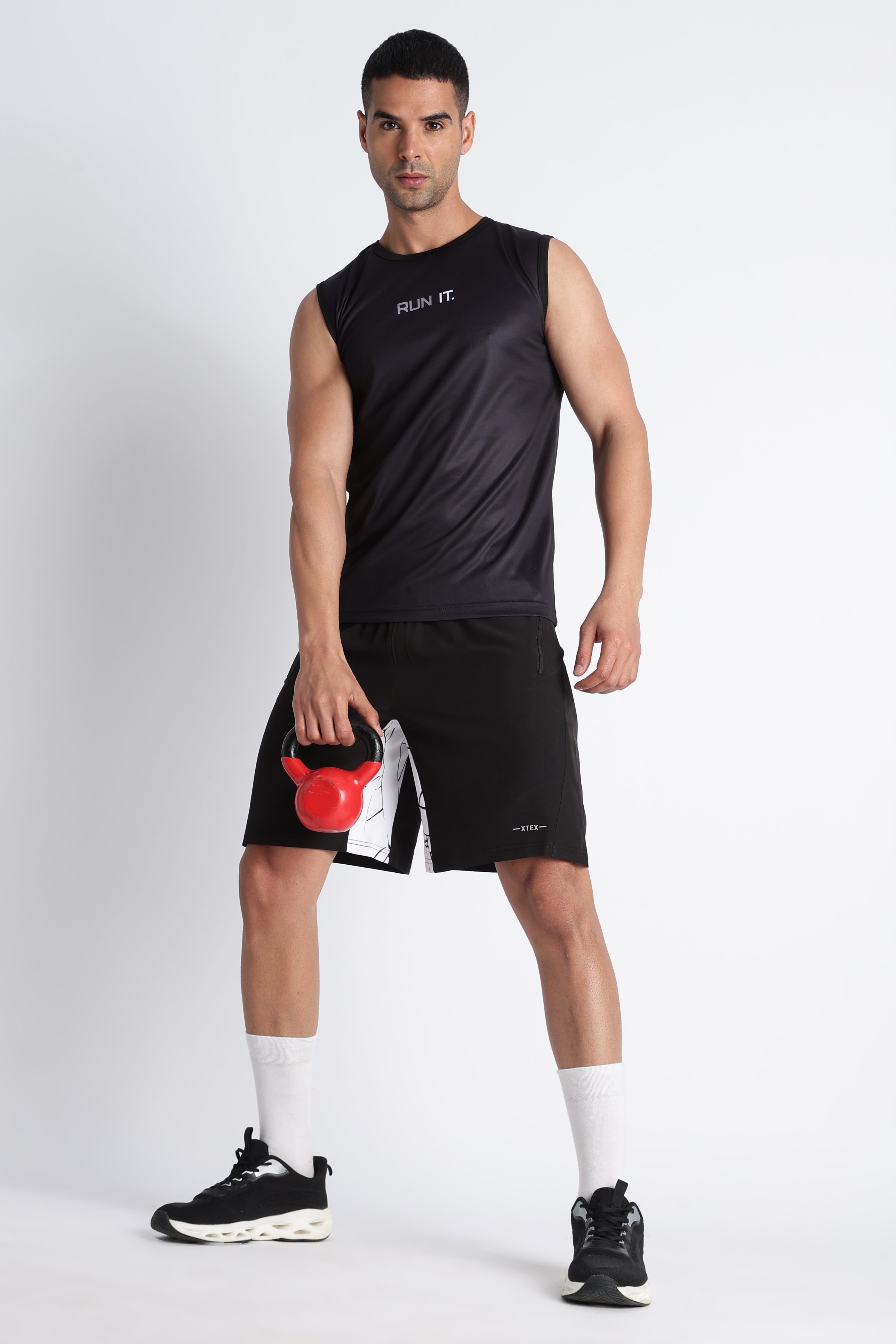 Black Antimicrobial  Sleeveless Tank Top | Men's Workout Wear