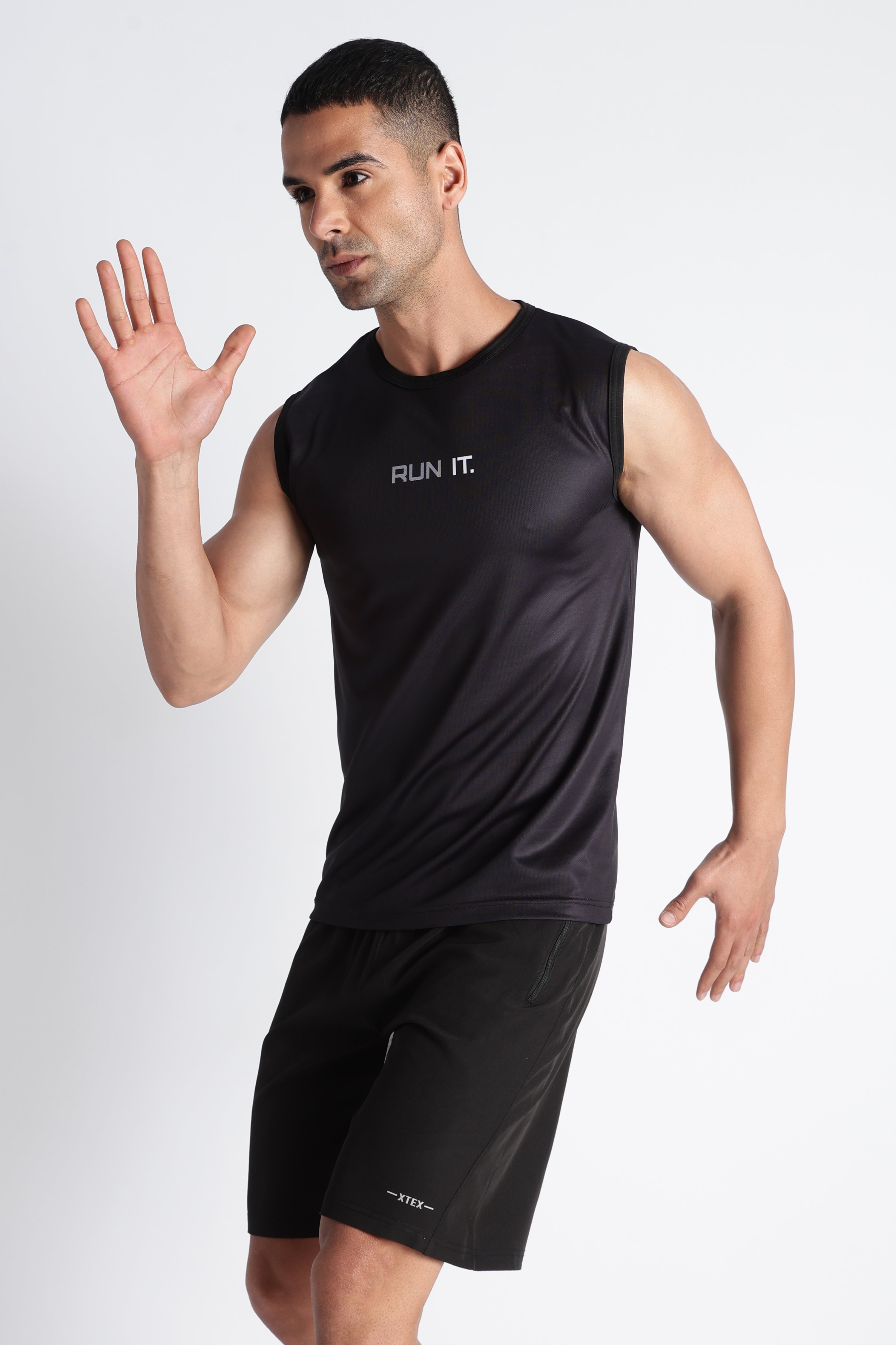 Black Antimicrobial  Sleeveless Tank Top | Men's Workout Wear
