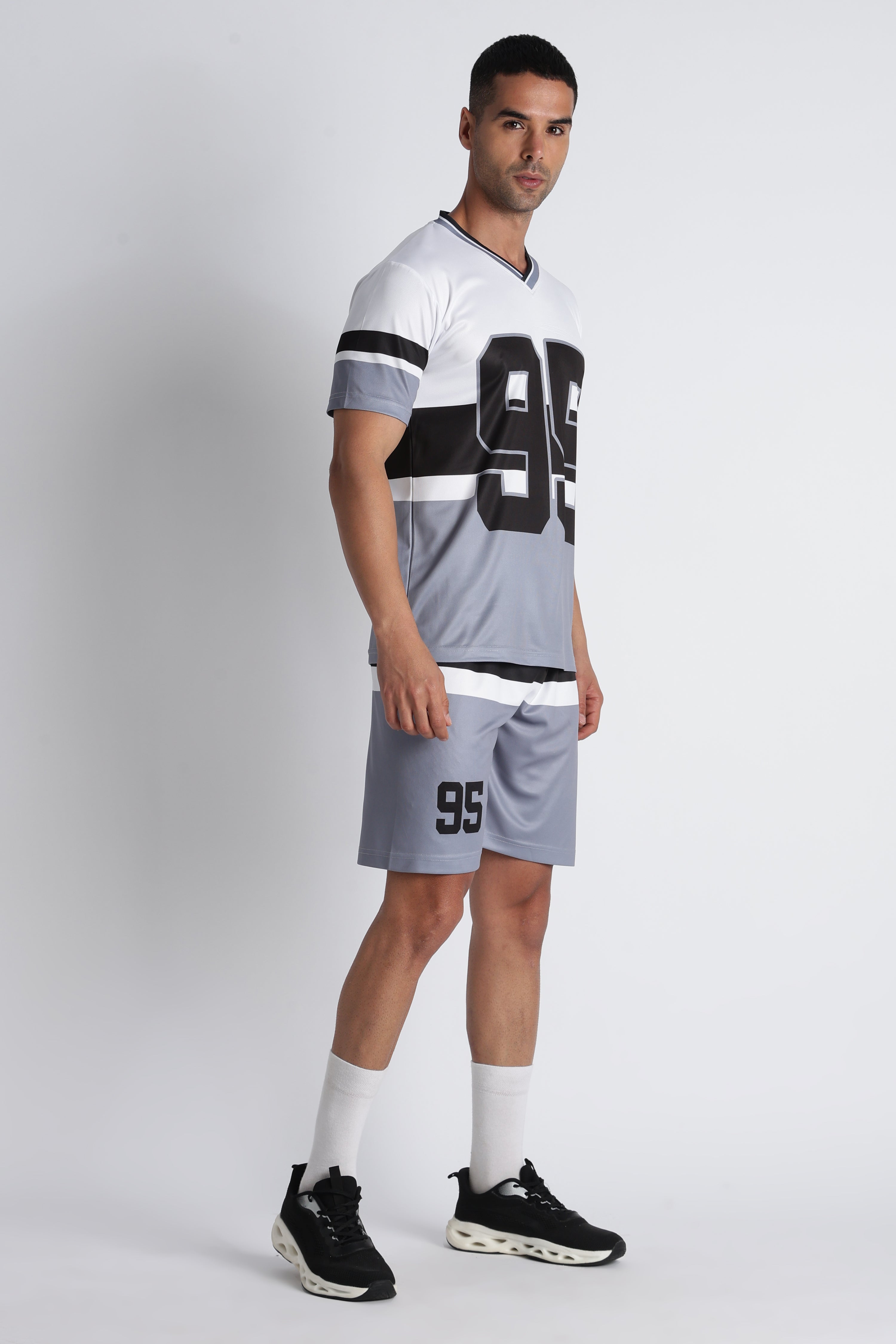 Men’s White Athletic Jersey ‘95’ | V-Neck Sportswear