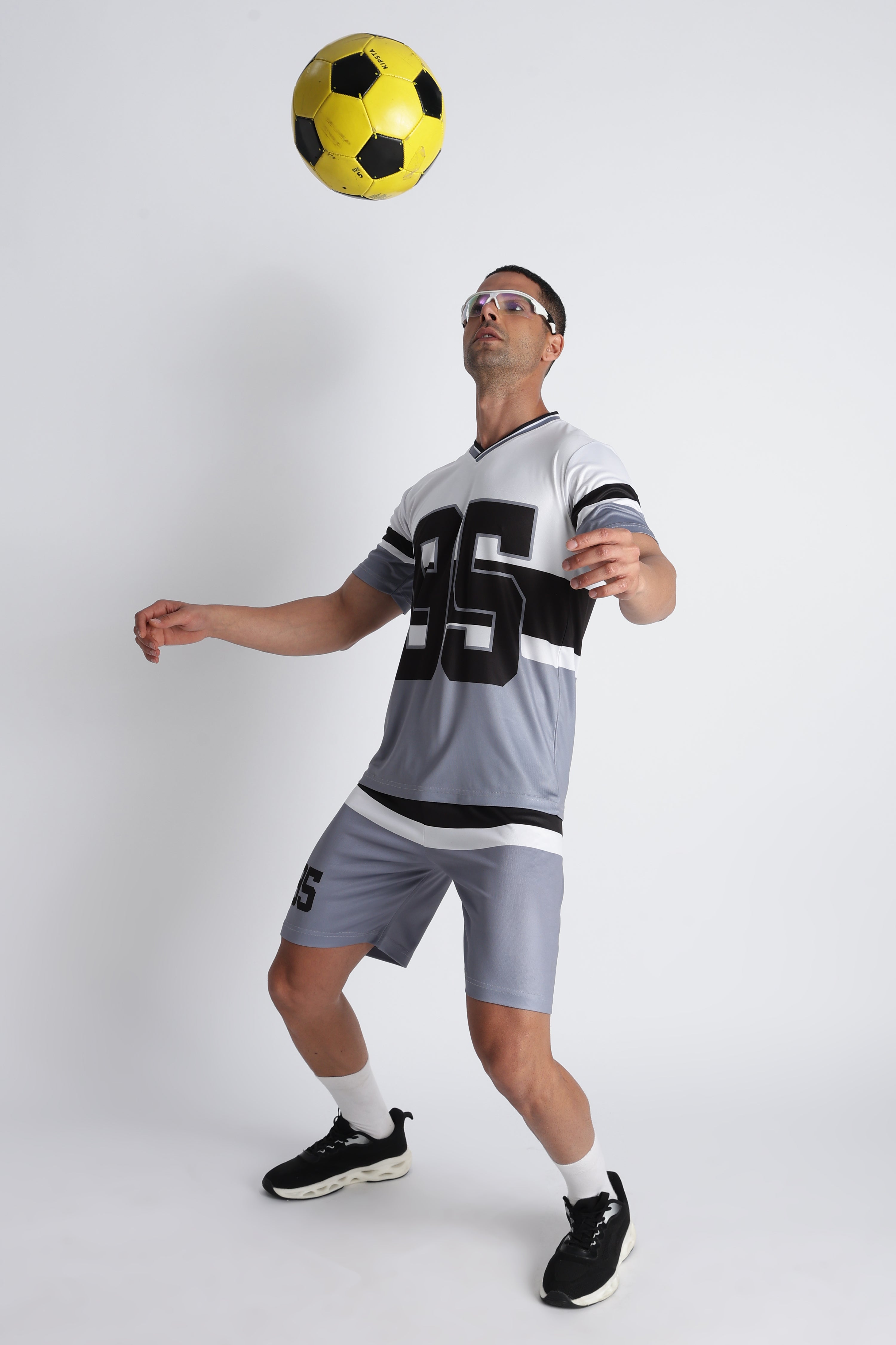 Men’s White Athletic Jersey ‘95’ | V-Neck Sportswear