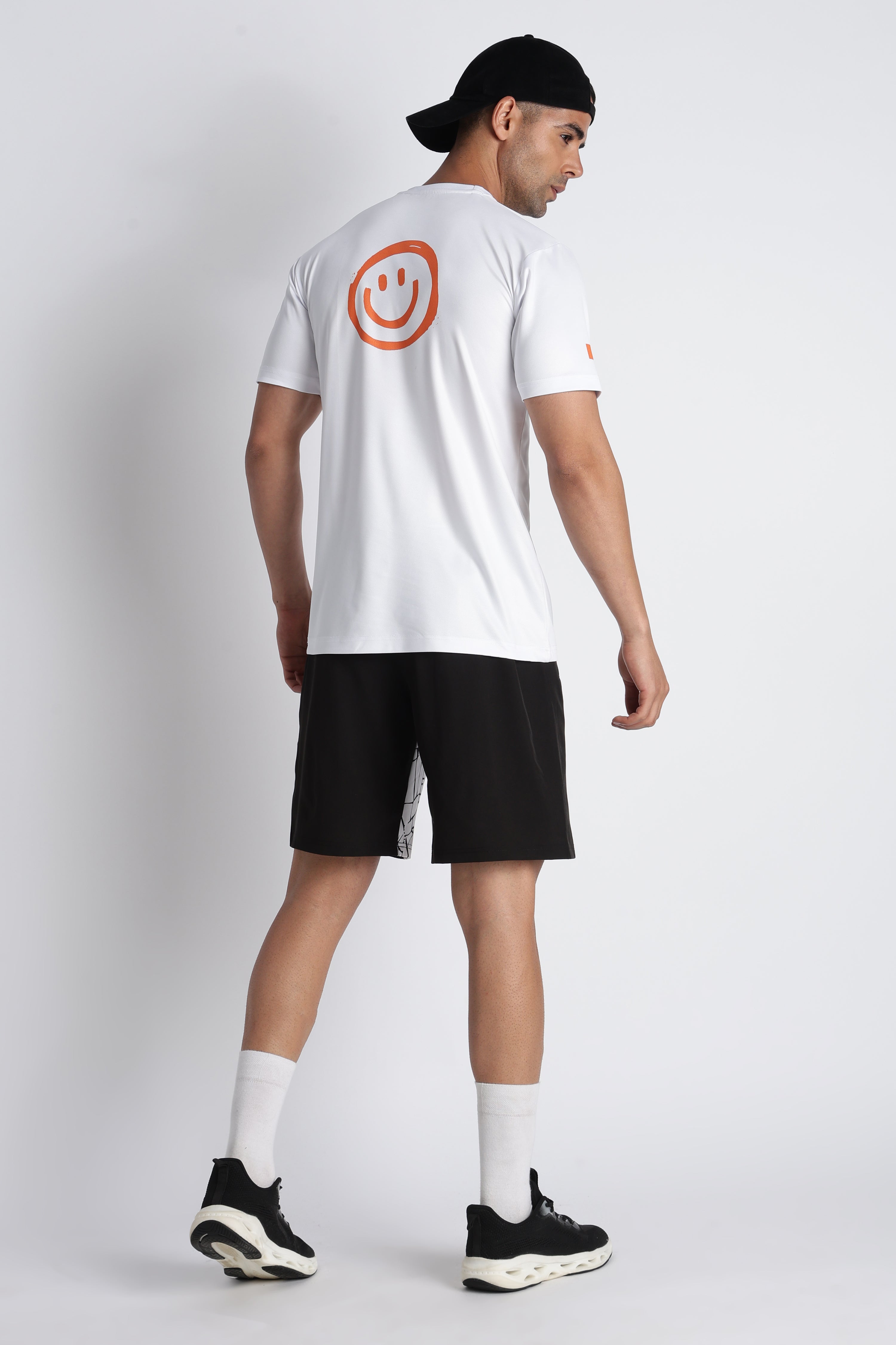 White Smiley Graphic Tee – Casual Active wear