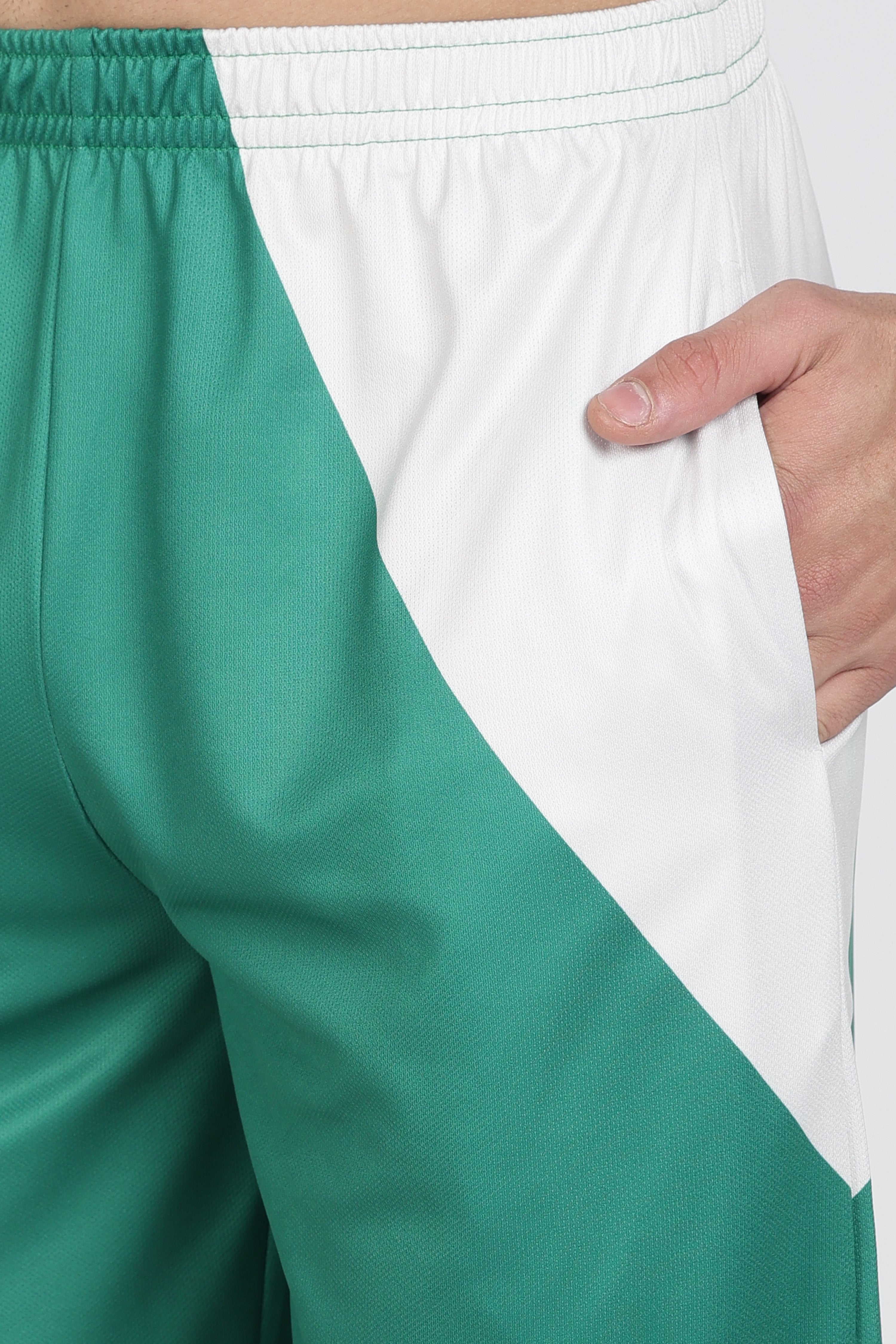 Green‑White Colorblock Hoodie Set – Moisture‑Wicking Active Wear
