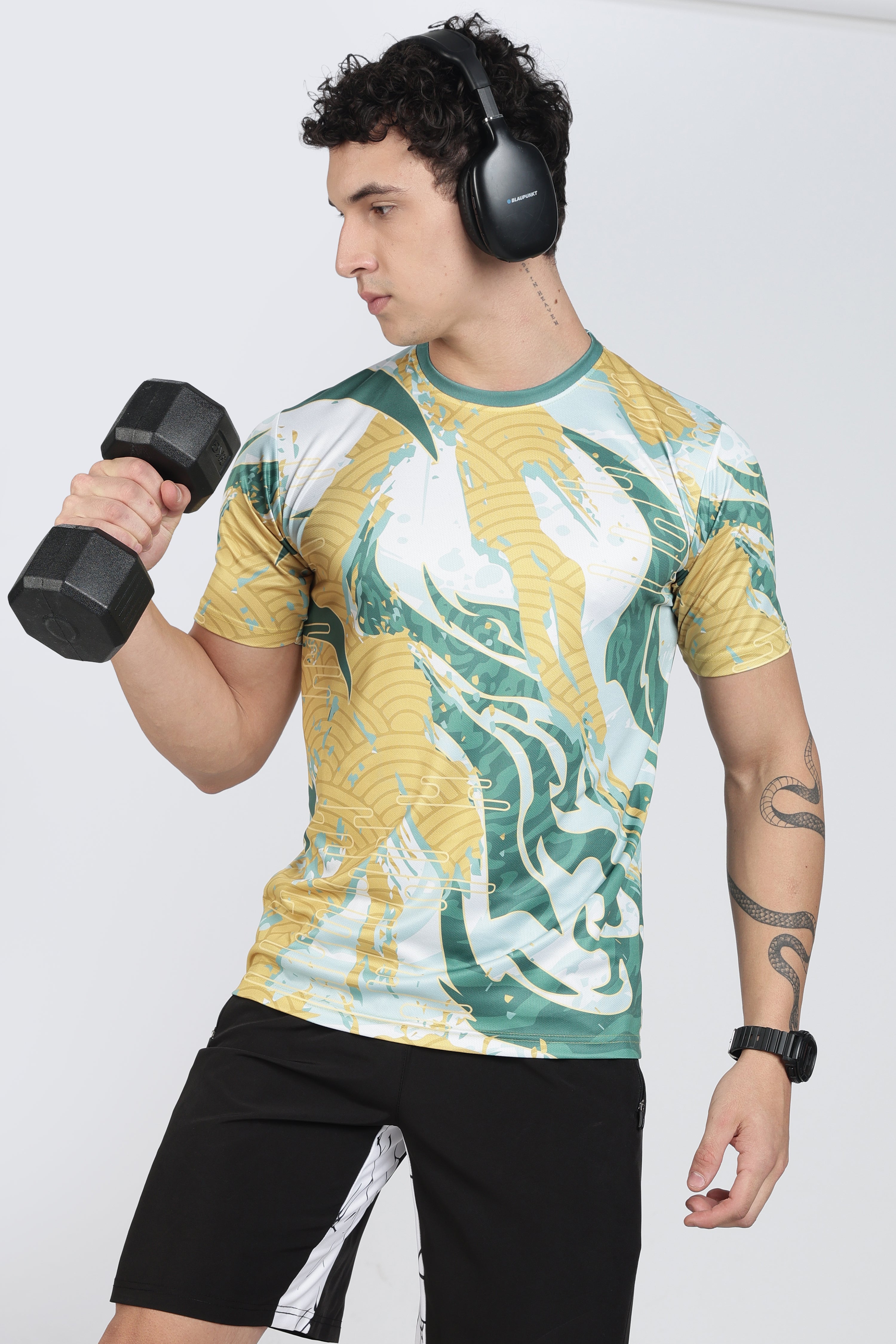 XTEX Green Yellow Abstract Pattern Performance Tee – Fitness Workout T-Shirt