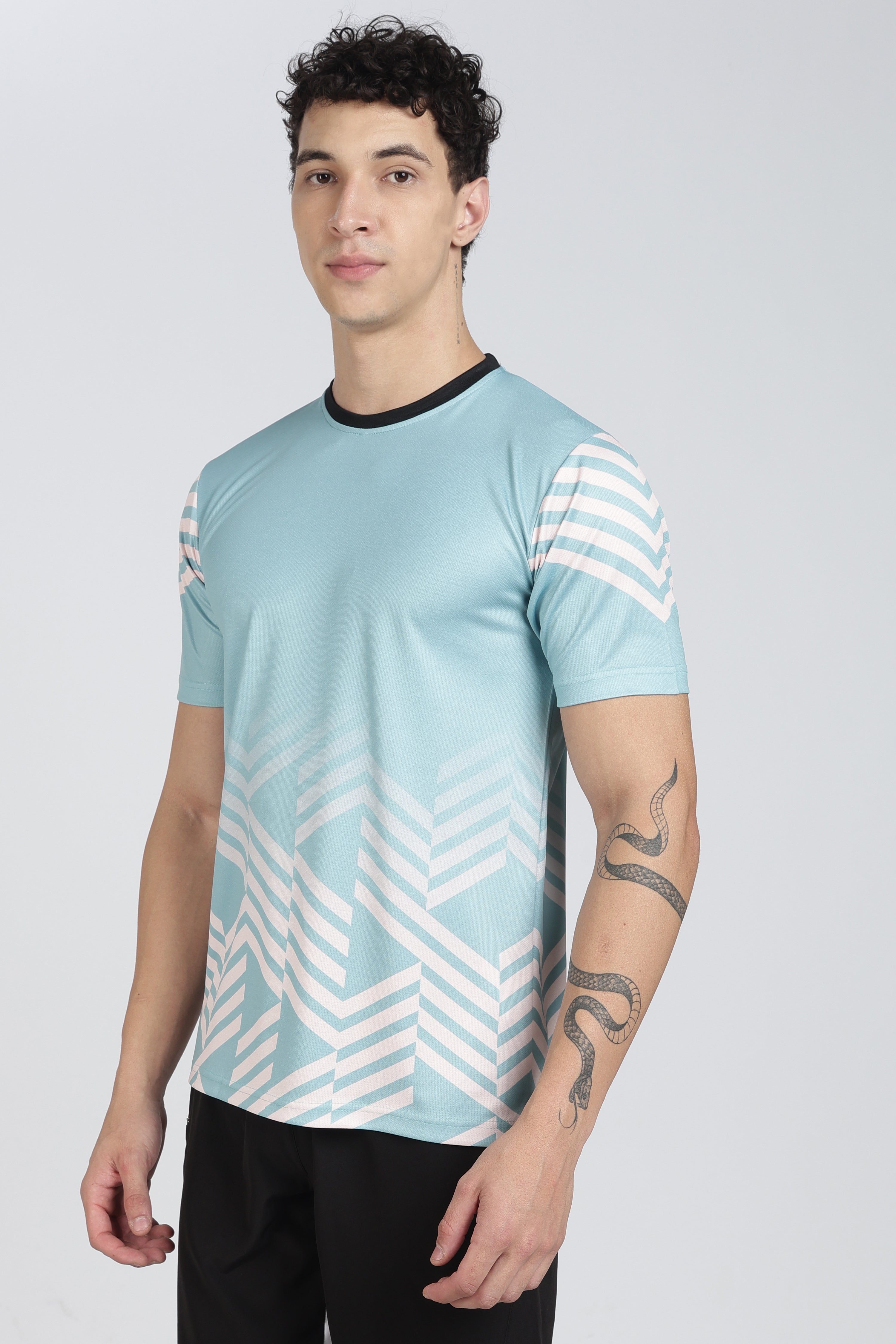 Light Blue Geometric Chevron Performance Tee – Modern Workout T-Shirt