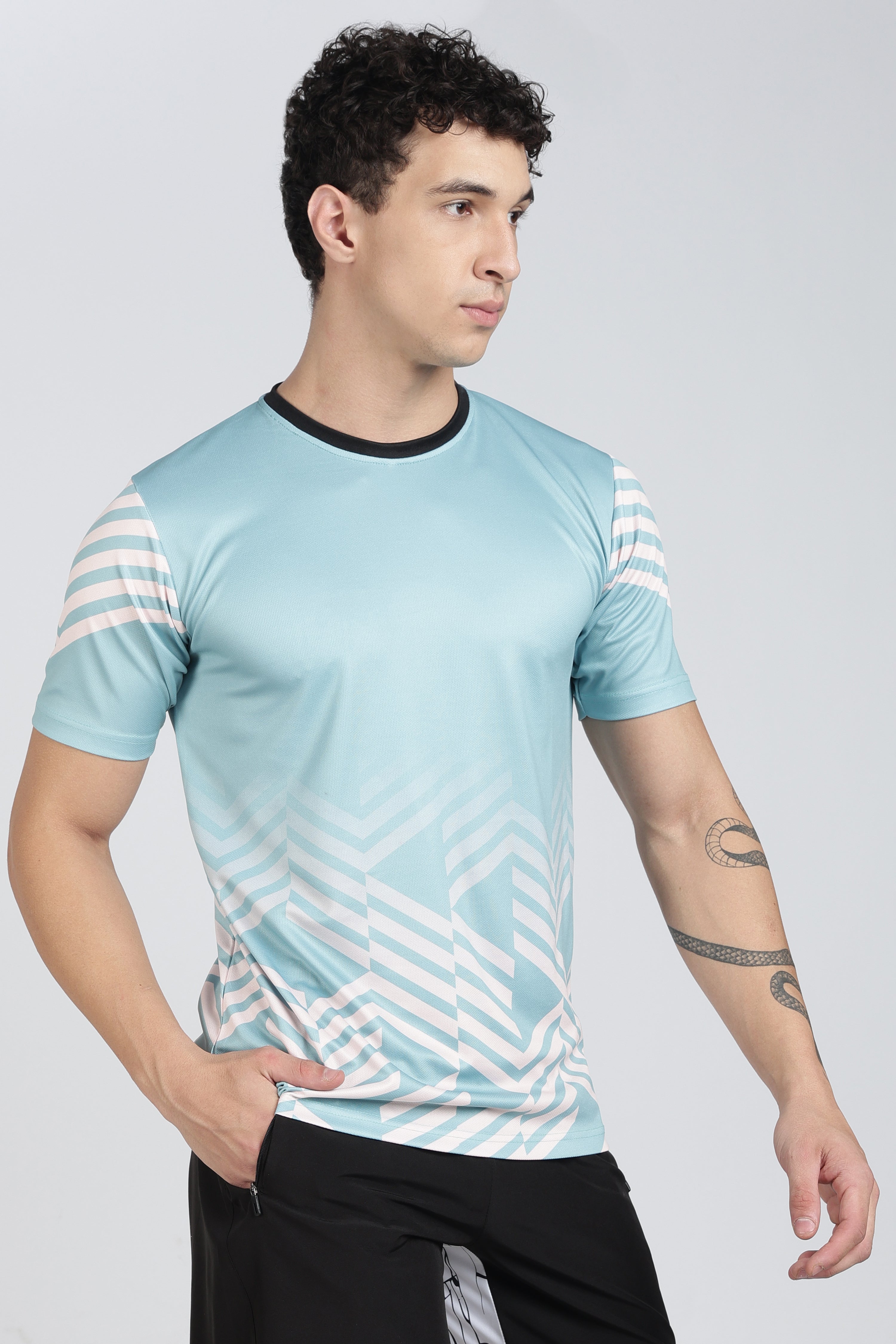 Light Blue Geometric Chevron Performance Tee – Modern Workout T-Shirt