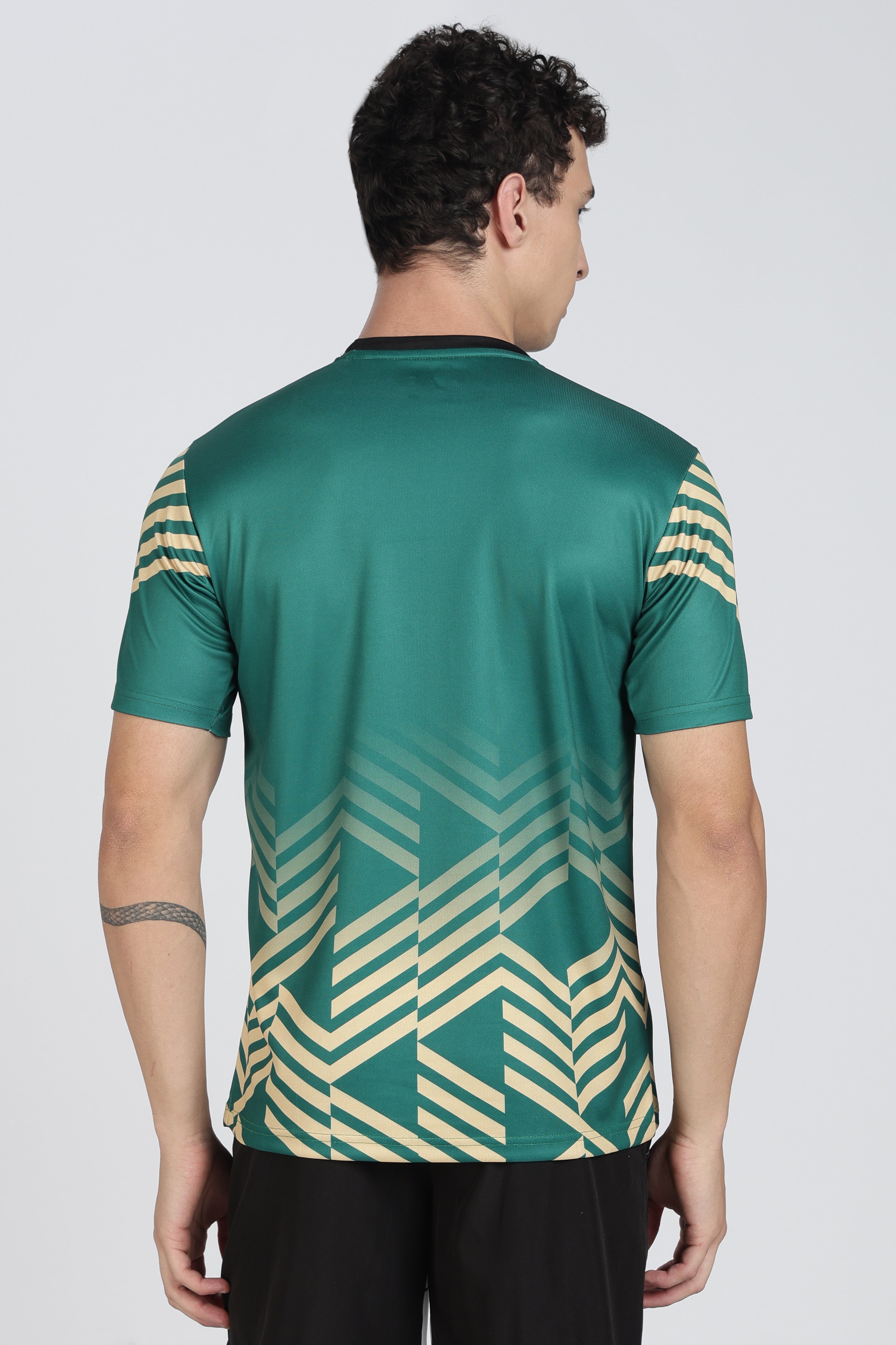 Green Chevron Athletic Tee – Comfort & Style