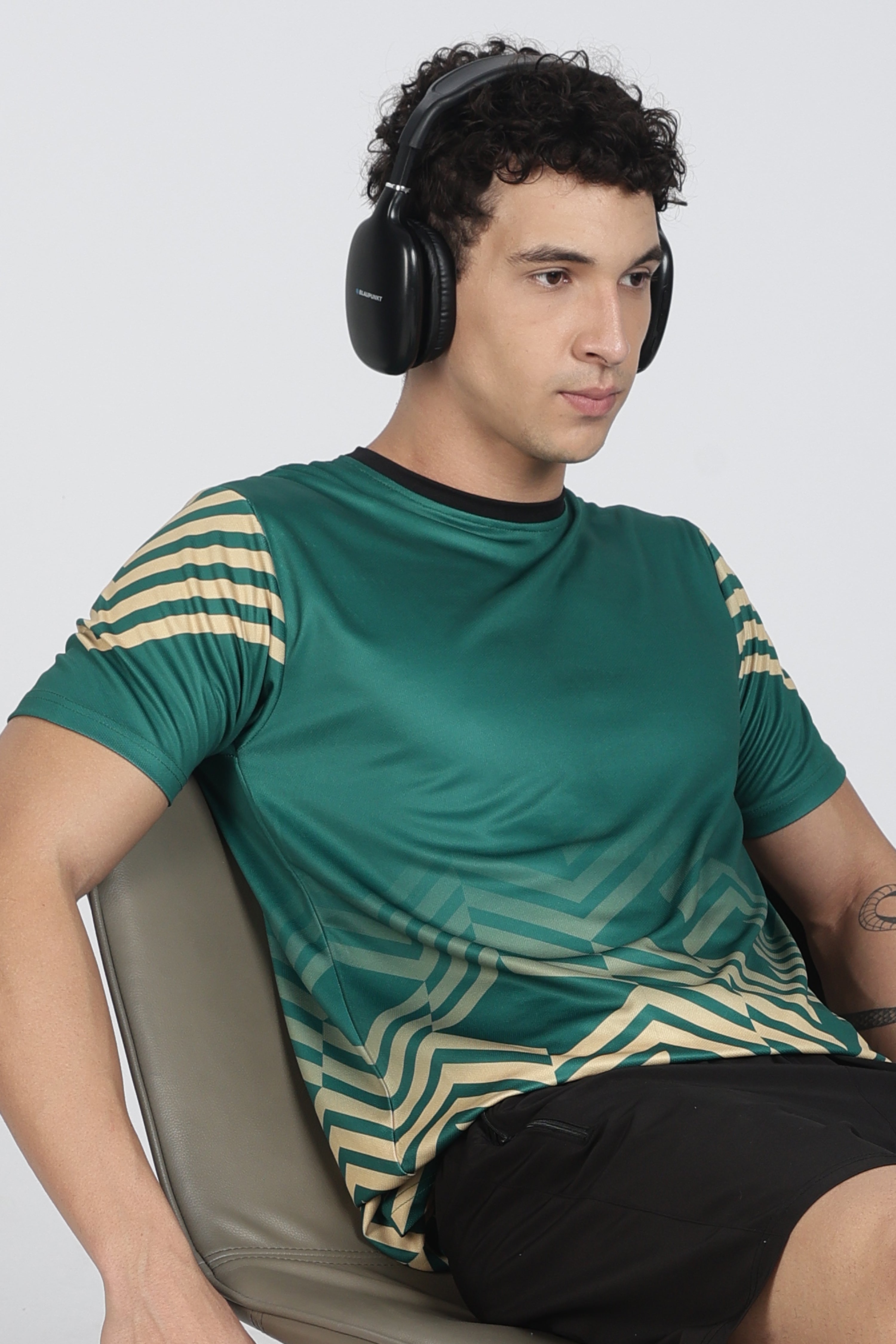 Green Chevron Athletic Tee – Comfort & Style